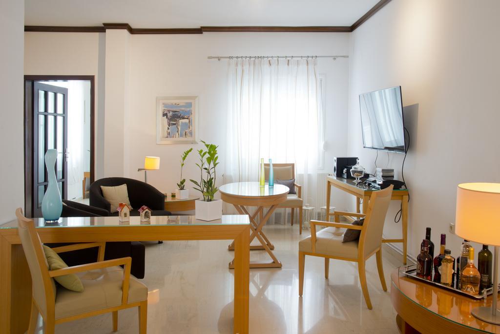 Knossos By Heloni Apartments Iraklio Exterior foto